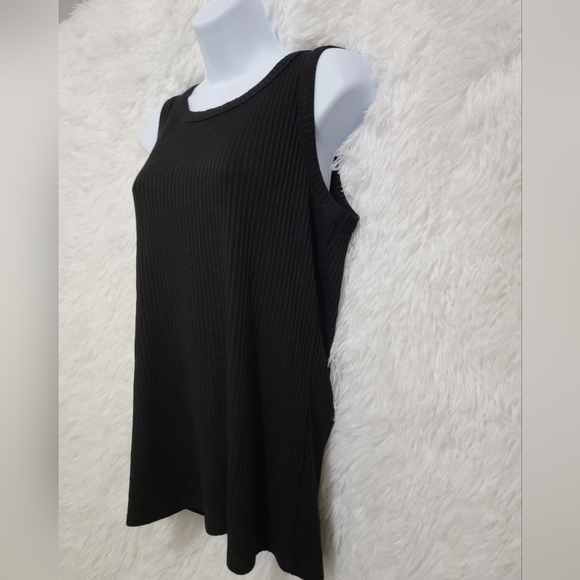 Michael Kors Ribbed Viscose  Black Tank Top Large - Picture 4 of 11